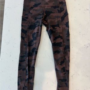 Lululemon fast and free camo leggings with pockets